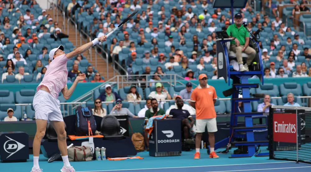 سينر خلال المواجهة (إ.ب.أ)