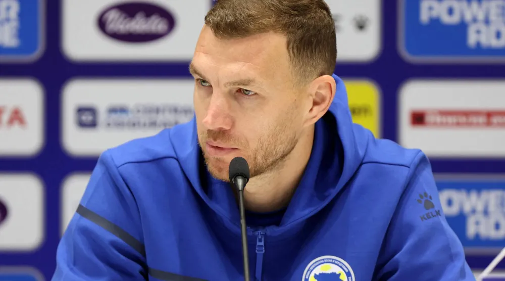 إدين دجيكو (رويترز)