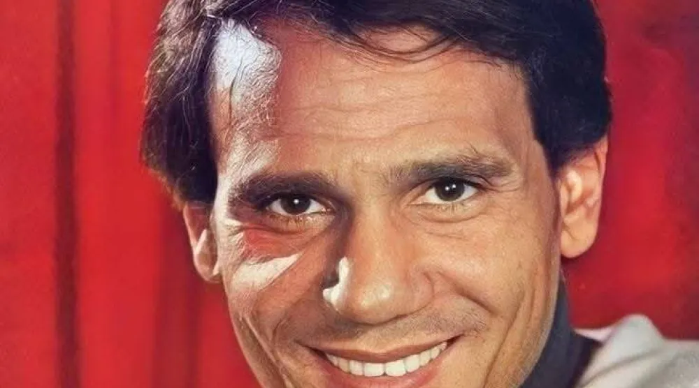 عبد الحليم حافظ لا يزال على القمة بحسب الكتاب (كتاب نصف حليم الآخر)