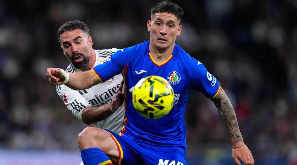 الأوروغوياني مارتن ساتريانو لاعب خيتافي الإسباني (أ.ب) 