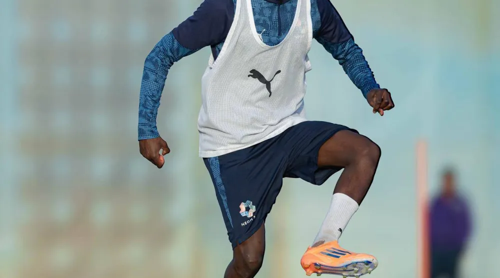 لاعب نادي نيوم مهند آل سعد (نادي نيوم) 