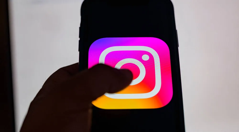 شعار تطبيق «إنستغرام» (أ.ف.ب)