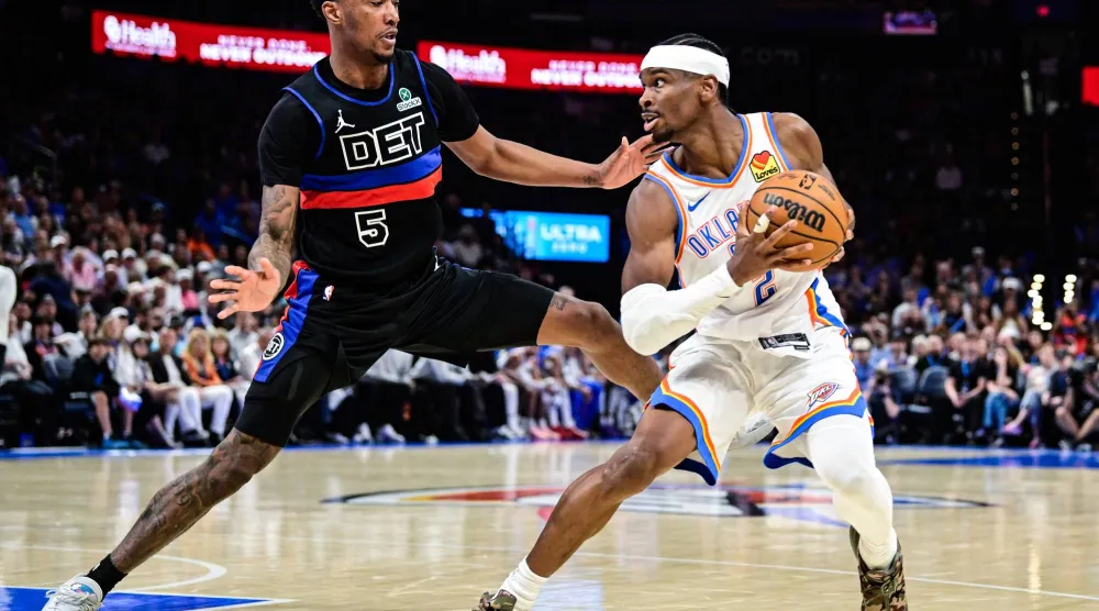 شاي غيلجيوس ألكسندر سجل 47 نقطة على ديترويت بيستونز (أ.ب)