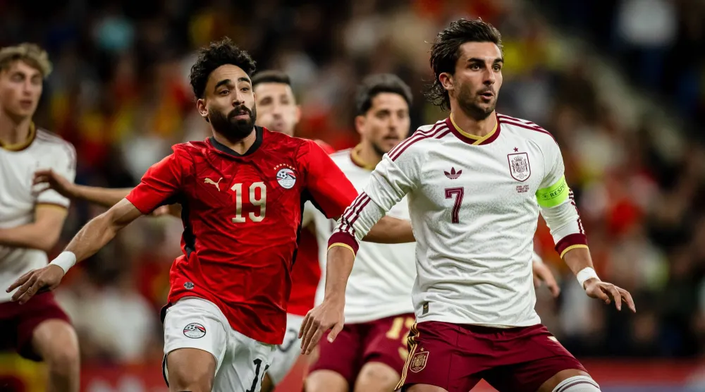 تعادلت مصر سلبياً مع إسبانيا التي لم تكن في أفضل حالاتها بالمباراة الودية التي أُقيمت في كورنيا دي يوبريجات وهو ما يعزز ثقة المنتخب المصري ‌قبل خوض كأس العالم (د.ب.أ)