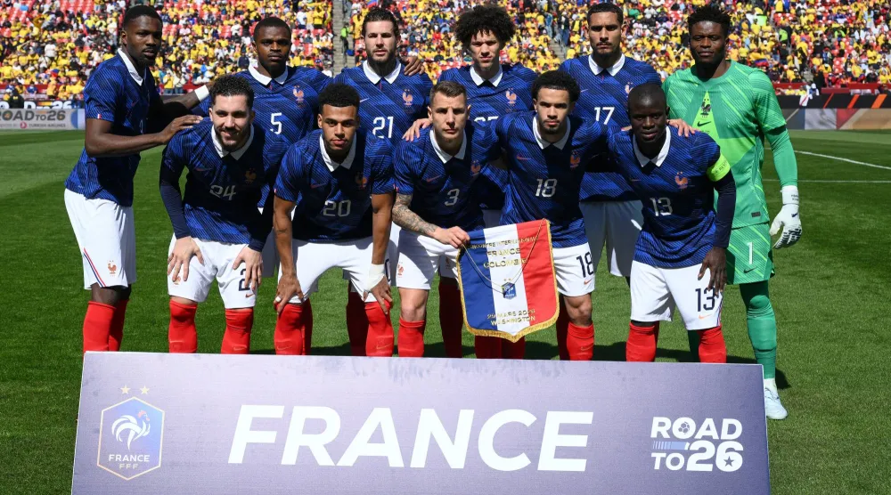 تصدر المنتخب الفرنسي التصنيف العالمي للمنتخبات من «الاتحاد الدولي لكرة القدم - فيفا» (أ.ب)