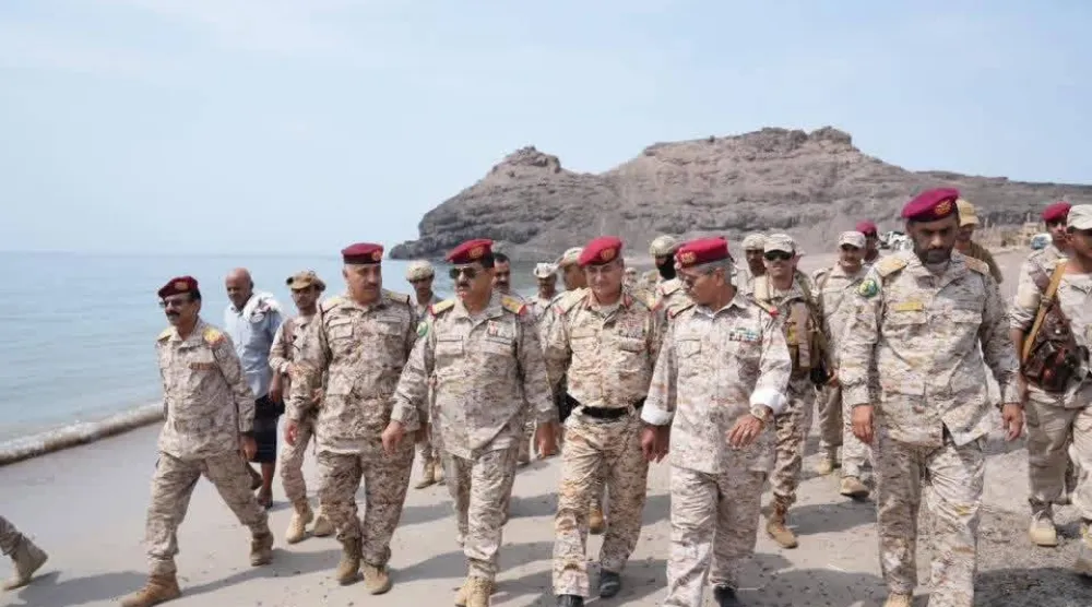 جاهزية يمنية في مضيق باب المندب تحسباً لأي تطورات (إعلام محلي)