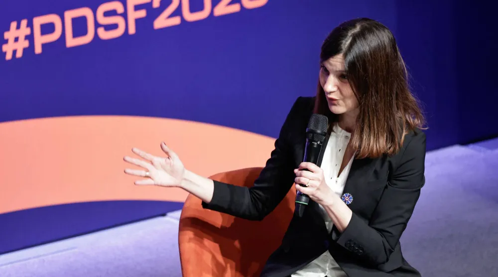 وزيرة الدولة الفرنسية لشؤون الجيش أليس روفو (أ.ف.ب)