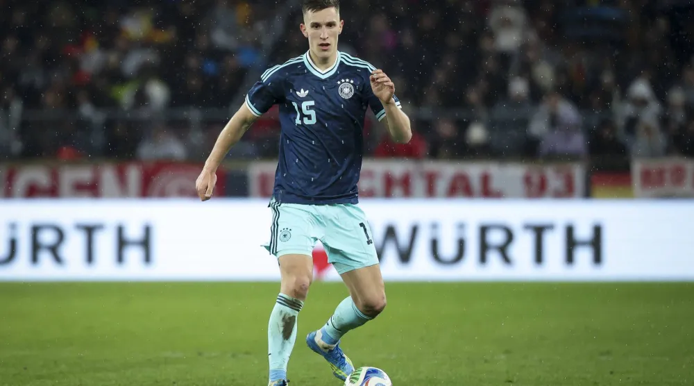 شلوتربيك خلال مشاركته في ودية ألمانيا وغانا الأخيرة (د.ب.أ)