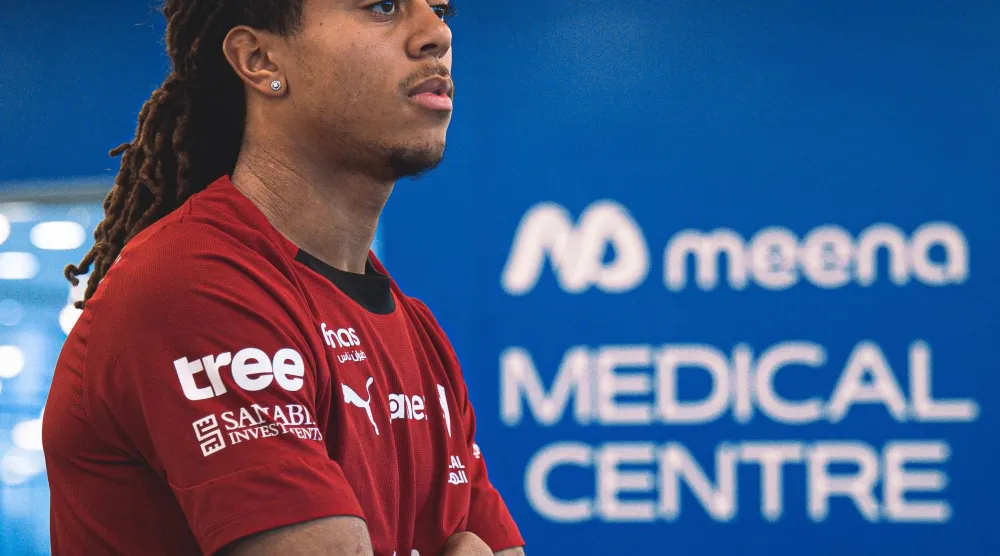 بوابري خلال وجوده في العيادة الطبية بنادي الهلال (موقع النادي)