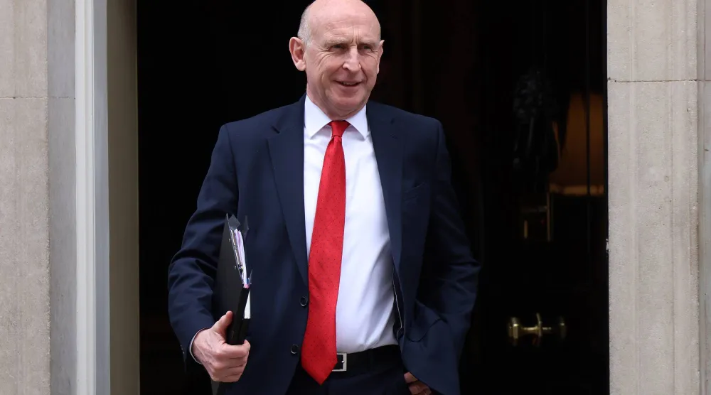 هيلي لـ«الشرق الأوسط» : موسكو تدعم مسيّرات طهران