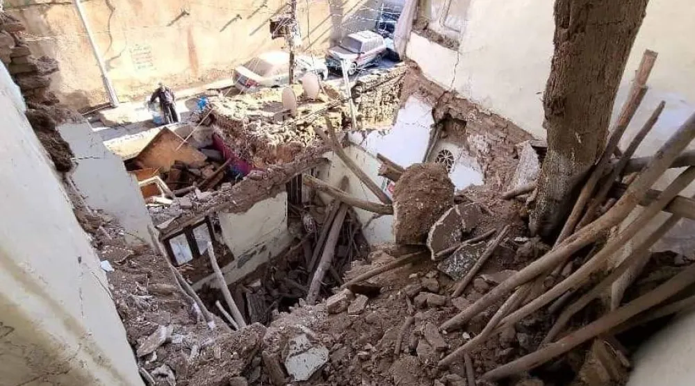 مبنى أثري في صنعاء بعد تعرضه للانهيار بسبب الأمطار (فيسبوك)