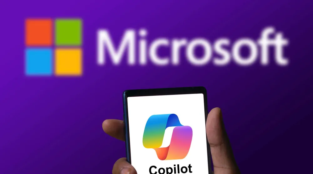 لا تزال الميزة في مرحلة تجريبية مع تساؤلات حول الثقة والاعتماد على الأنظمة الذكية في العمل (شاترستوك)