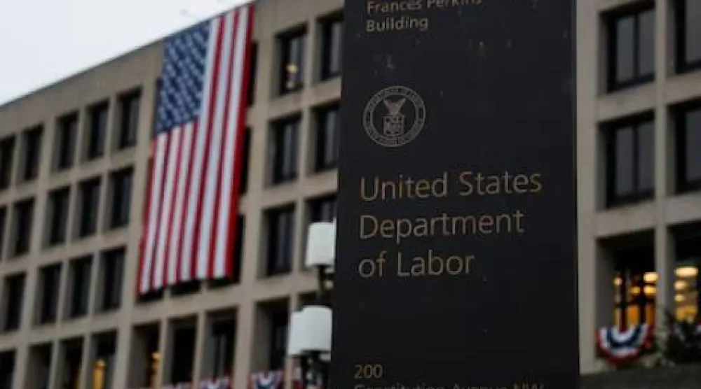 مقر وزارة العمل الأميركية في واشنطن (رويترز)