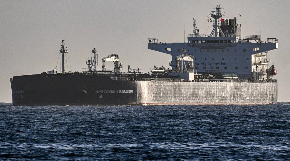 ناقلة النفط الروسية «أناتولي كولودكين» تصل إلى محطة النفط في ميناء ماتانزاس شمال غربي كوبا 31 مارس 2026 (أ.ف.ب)