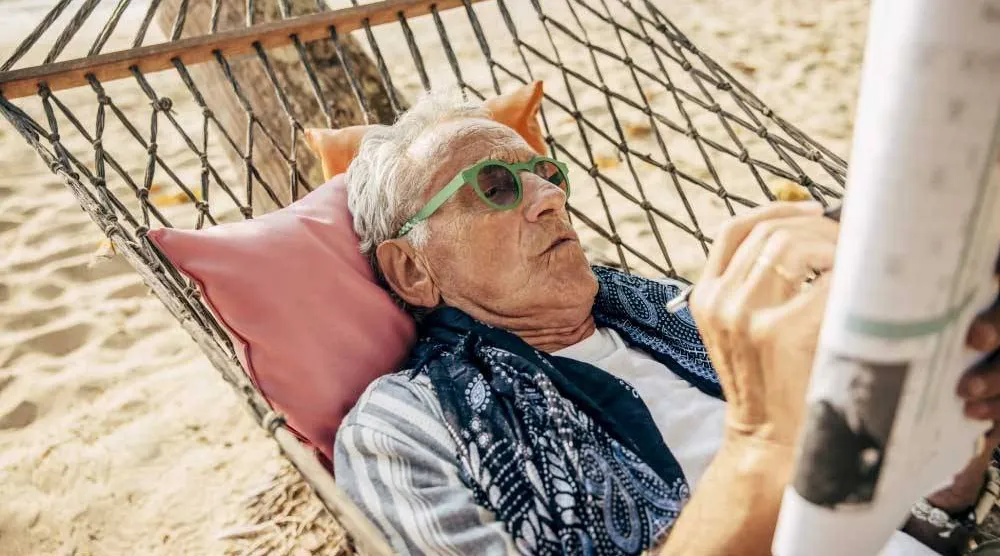 التقدُّم في العمر والشيخوخة لا يعنيان حتمية التدهور البدني والذهني