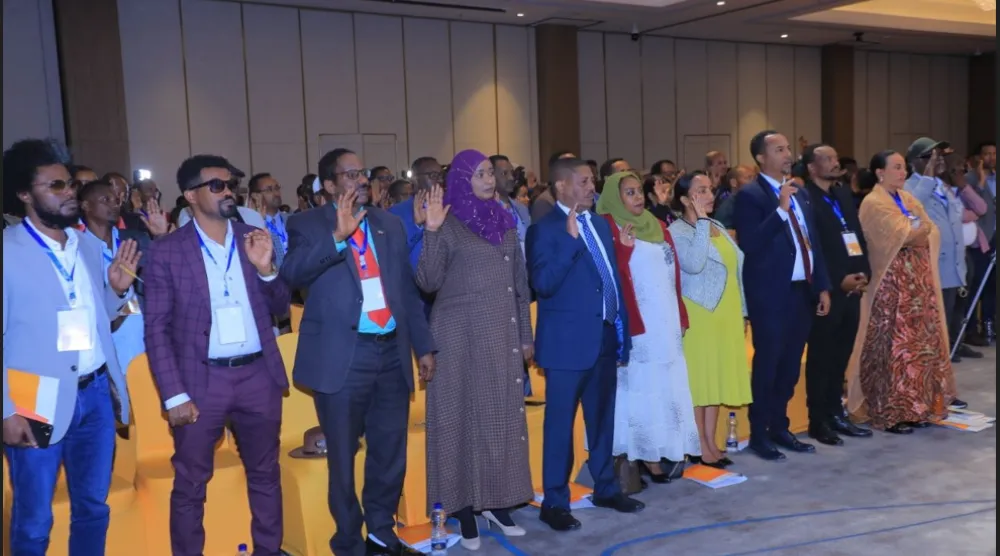 جانب من المشاركين في «منتدى التشاور» بأديس أبابا بين إقليم تيغراي والحكومة الإثيوبية (وكالة الأنباء الإثيوبية)