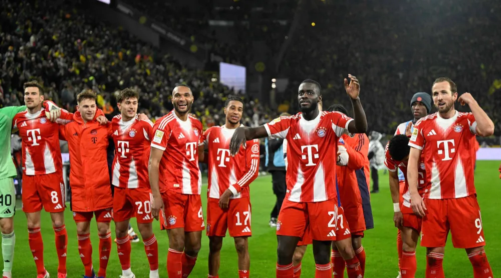 لا يزال بايرن ميونيخ يسير بخطى ثابتة نحو تحقيق الثلاثية التاريخية (أ.ف.ب)