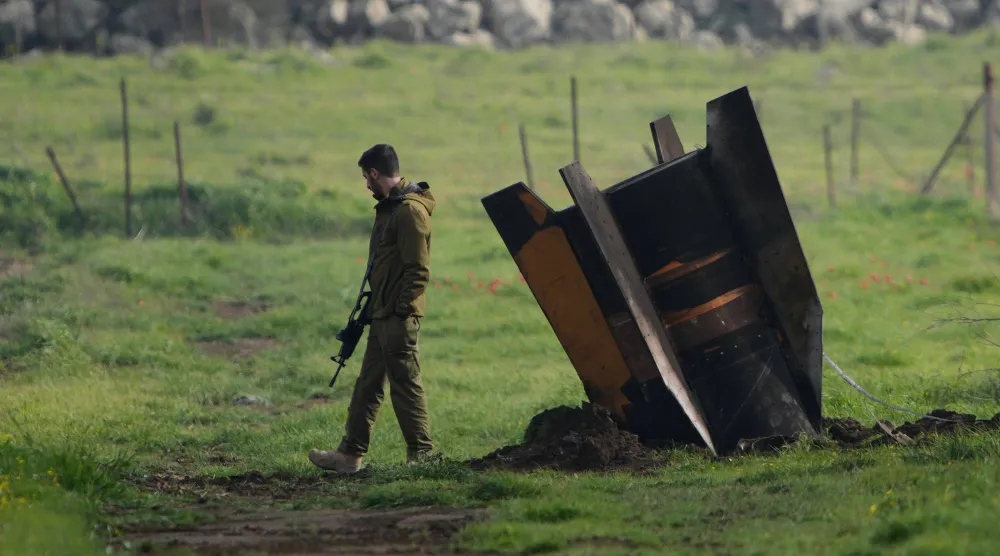 جندي إسرائيلي في هضبة الجولان (أ.ب)