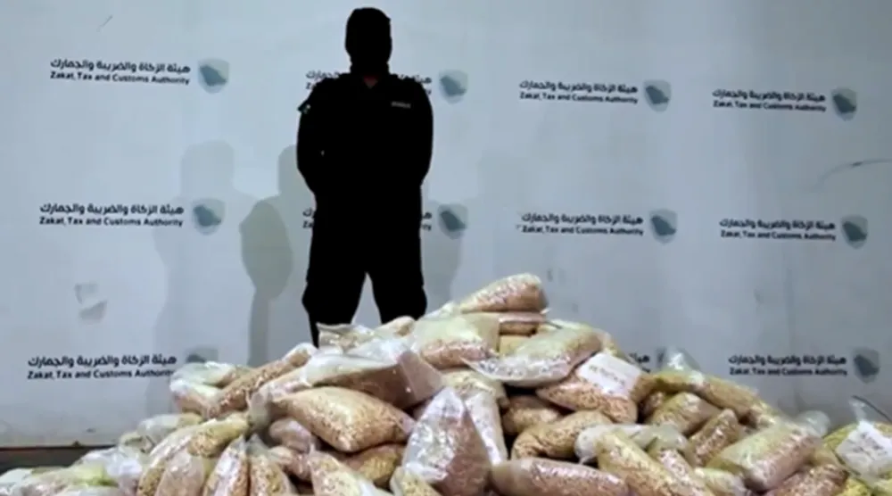 ضُبطت الكمية مُخبأة في إرسالية واردة إلى السعودية عبر ميناء جدة الإسلامي (الجمارك)
