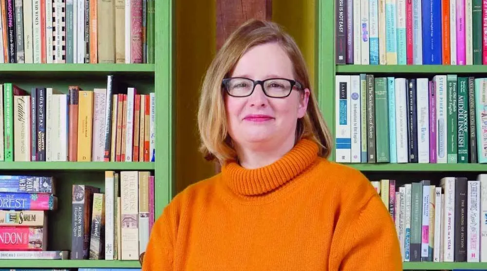 اقرأ كي تعيش