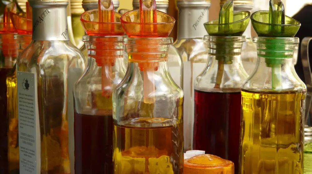 أنوع مختلفة من الخل (بيكساباي)