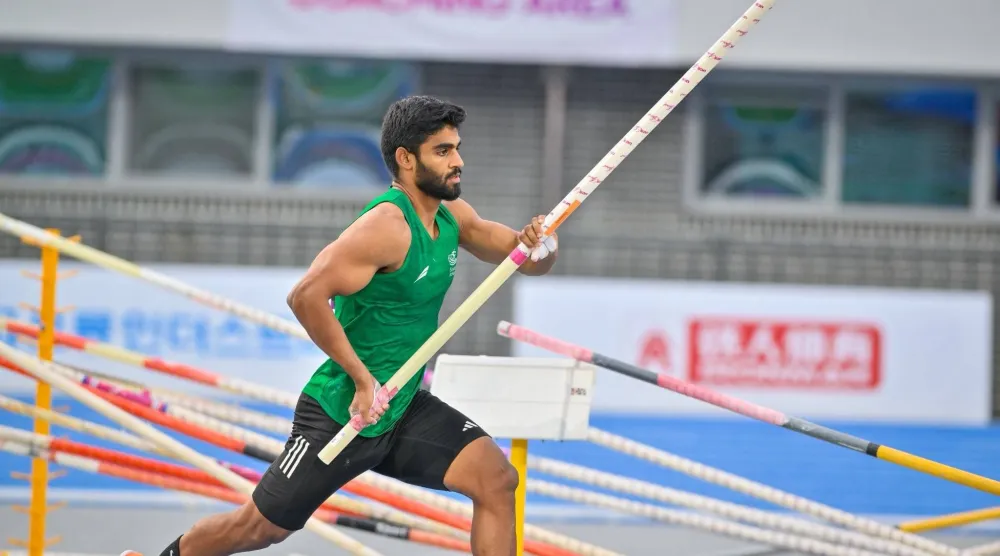 يستعد المنتخب السعودي لألعاب القوى للمشاركة في البطولة العربية تحت 20 عاماً في تونس (ألعاب القوى السعودية)