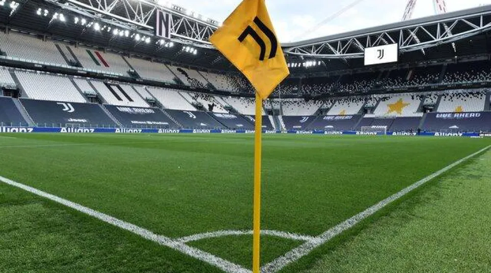 ملعب أليانز ستاديوم الوحيد الذي لا يحتاج إلى أعمال بناء وتطوير (رويترز)