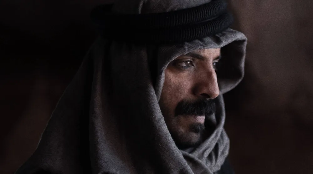 يعقوب الفرحان في أحد مشاهده في فيلم «القيد» (تلفاز 11)