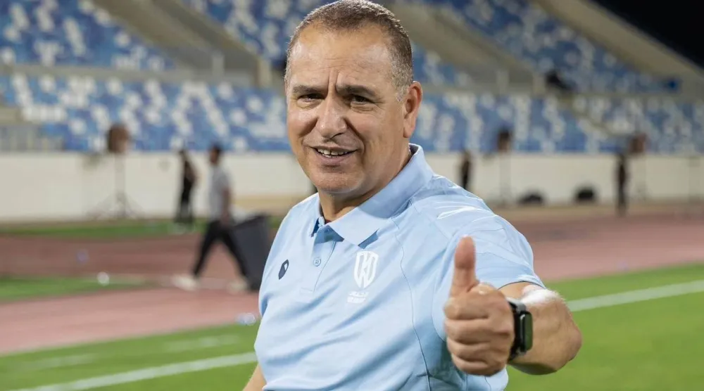 التونسي فتحي الجبال مدرب فريق الأخدود (الدوري السعودي) 