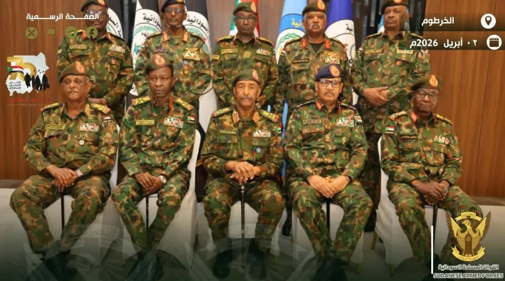 صورة سابقة تجمع البرهان مع مساعديه ورئيس هيئة الأركان (الجيش السوداني)