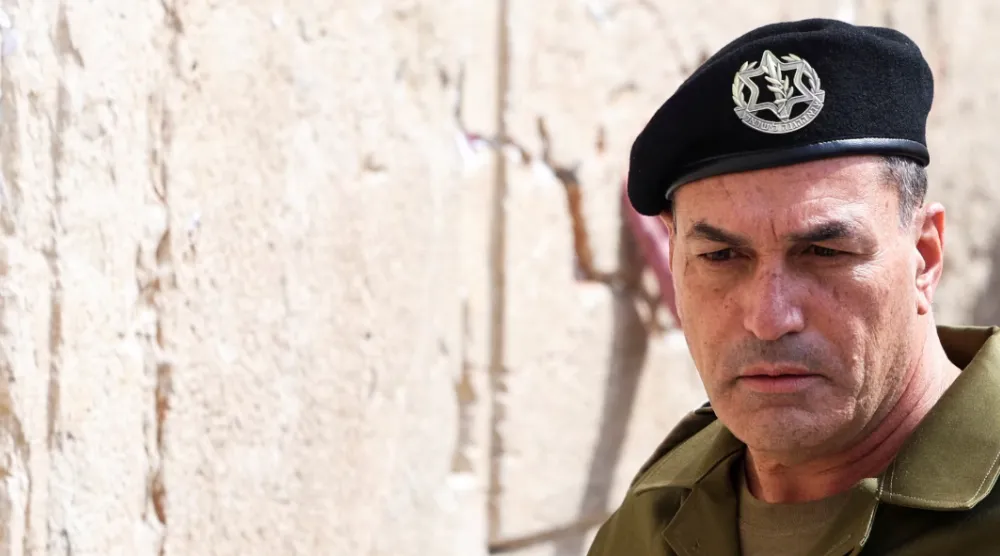 رئيس أركان الجيش الإسرائيلي إيال زامير (رويترز)