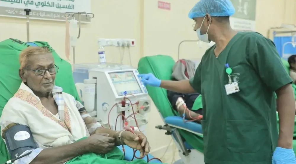 تقدم السعودية الرعاية الصحية للمحتاجين وللمتضررين بغض النظر عن جنسهم أو عرقهم أو لونهم (واس)