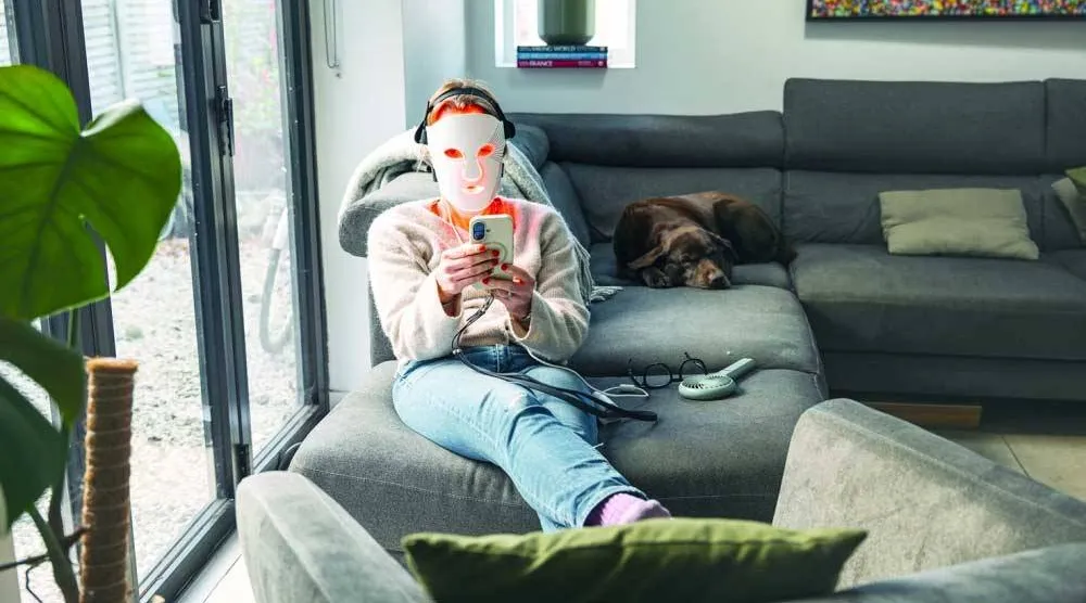 العلاج بالضوء الأحمر للعناية بالبشرة