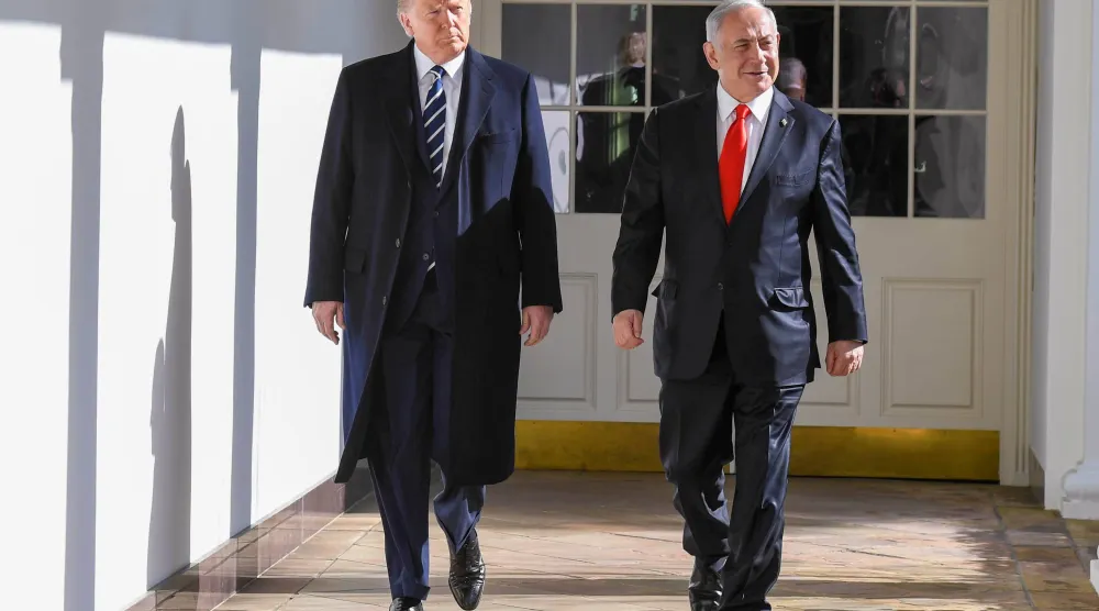 الرئيس الأميركي دونالد ترمب ورئيس الوزراء الإسرائيلي بنيامين نتنياهو في البيت الأبيض (أرشيفية - د.ب.أ)