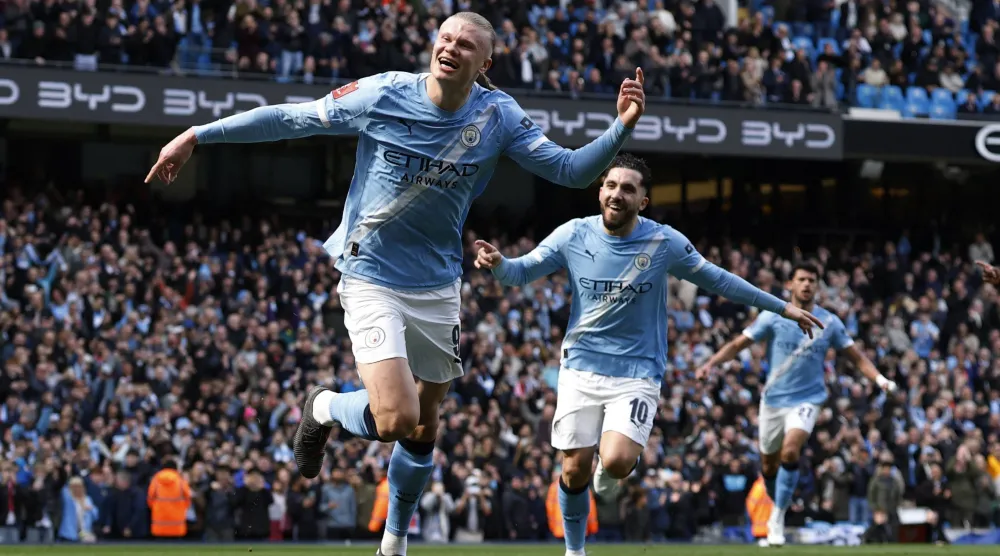 مانشستر سيتي يتطلع لمواصلة عروضه ونتائجه الرائعة الأخيرة (رويترز)