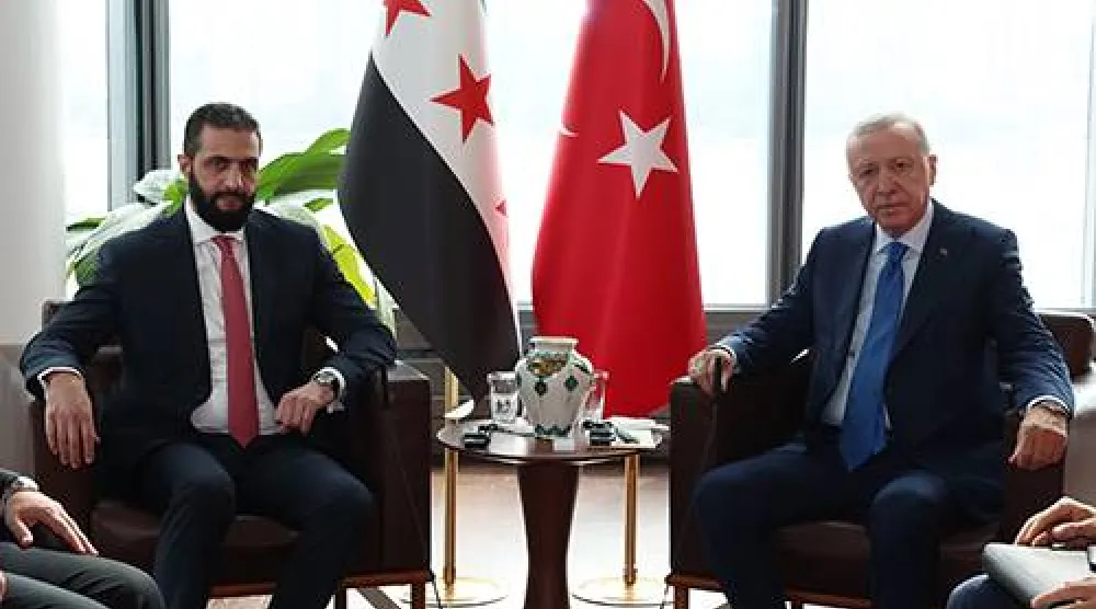 من لقاء إردوغان والشرع في نيويورك على هامش اجتماعات الجمعية العامة للأمم المتحدة (الرئاسة التركية)