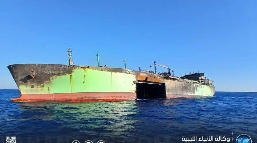 ناقلة الغاز الروسية الجانحة (وكالة الأنباء الليبية)