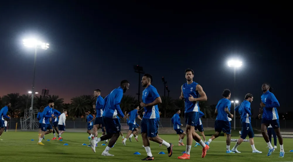 من تدريبات الهلال الأخيرة في جدة (موقع النادي)