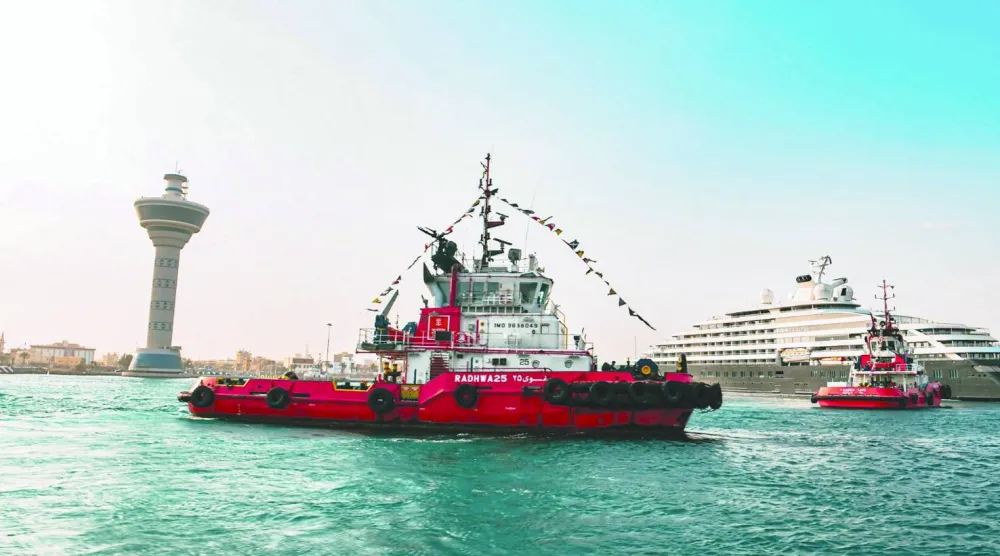 
ميناء ينبع التجاري أحد المنافذ البحرية المهمة للسعودية في الفترة الراهنة (موانئ)