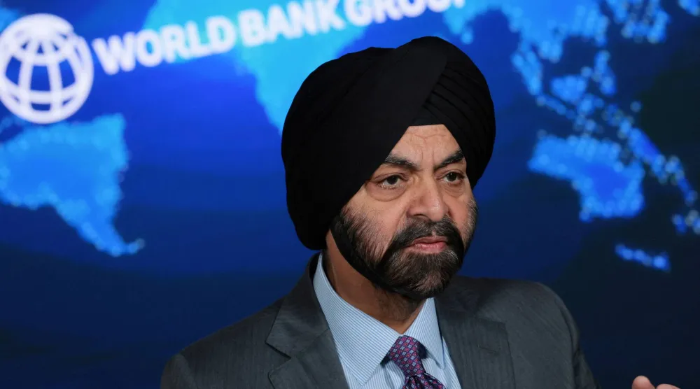 أجاي بانغا يُجري مقابلة مع وكالة «رويترز» بمقر البنك الدولي في واشنطن (رويترز)