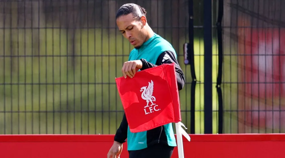 فيرجيل فان دايك (رويترز)