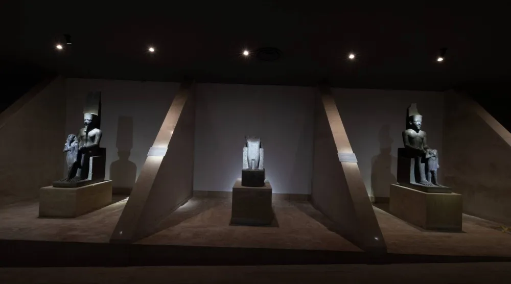 السيناريو المتحفي الجديد لقاعة الخبيئة بعد تطويره (وزارة السياحة والآثار المصرية)