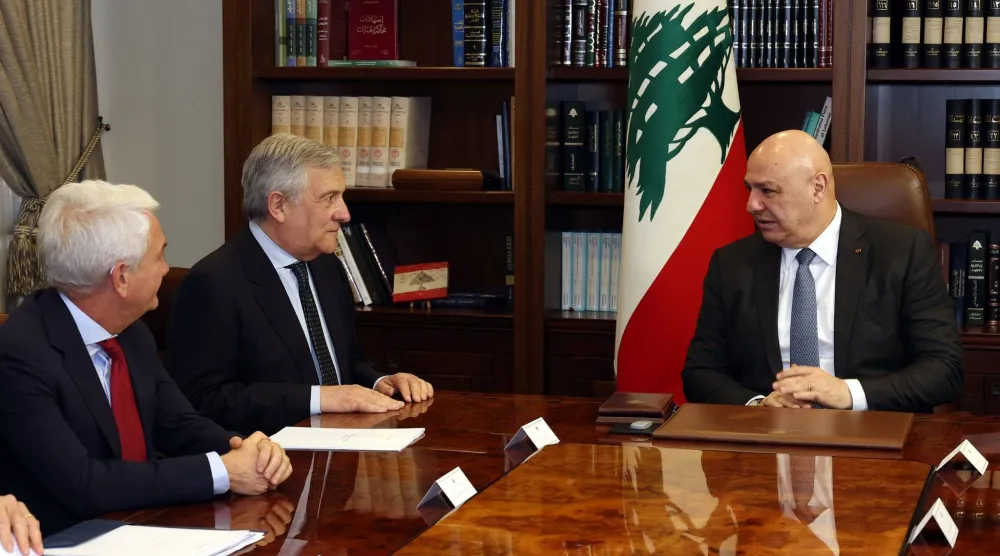 الرئيس اللبناني جوزيف عون يستقبل وزير الخارجية الإيطالي أنطونيو تاجاني (الرئاسة اللبنانية)