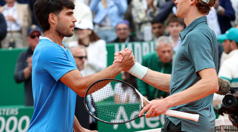 فرصة استعادة صدارة التصنيف العالمي تحفز ألكاراس قبل «دورة برشلونة» (أ.ف.ب)