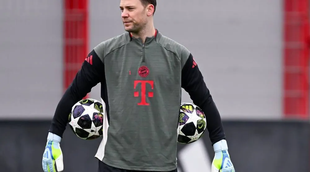 14 April 2026, Bavaria, Munich: Bayern Munich goalkeeper Manuel Neuer in action during a training session at the training facility on Saebener Strasse ahead of Wednesday's UEFA Champions League quarter-final second leg match against Real Madrid. (dpa)