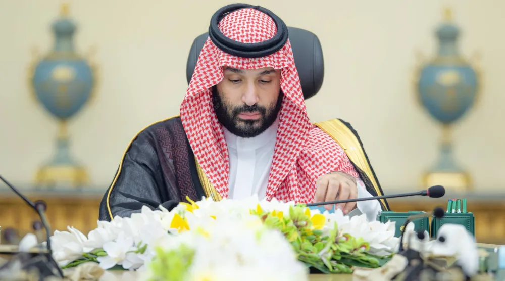 الأمير محمد بن سلمان مترئساً جلسة مجلس الوزراء في جدة الثلاثاء (واس)
