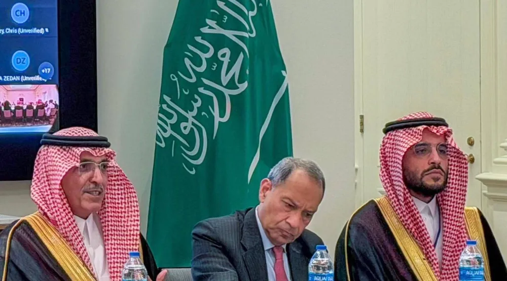 الجدعان مشاركاً في اجتماع الطاولة المستديرة الذي نظمته غرفة التجارة الأميركية في واشنطن (إكس)