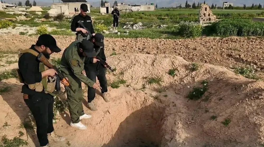  العثور على نفق بريف حمص يمتد من القصير إلى لبنان عبر بلدة حوش السيد العلي الحدودية الأربعاء  (الإخبارية السورية)