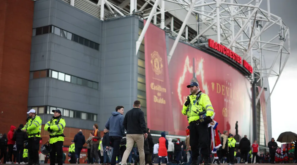 القانون الجديد بشأن منع الدخول إلى الملاعب الإنجليزية دخل حيز التنفيذ (إ.ب.أ)