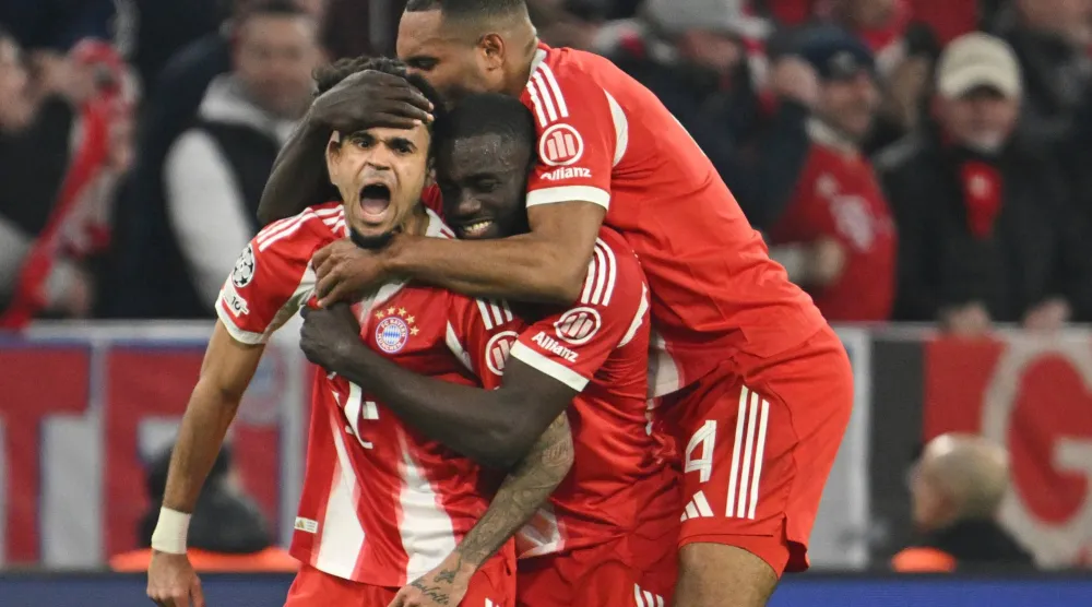 فرحة بافارية بهدف دياز (أ.ب)